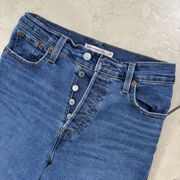 Levis Jeans Womens Sz 26 Ribcage Straight Ankle Blue Denim High Rise Button Fly - Picture 3 of 7